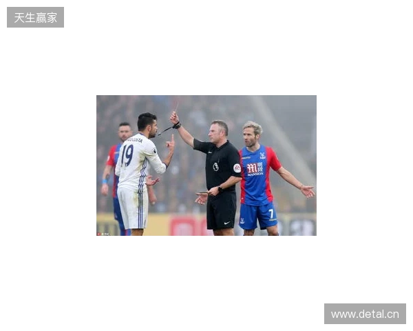 前白堡球员:当年刻意吃黄牌被停赛,这样就能多见见女友了 前白堡球员:当年刻意吃黄牌被停赛,这样就能多见见女友了